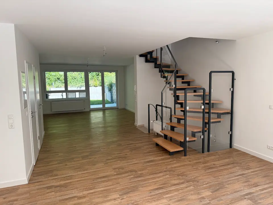 4 Zimmer Haus mit 120 m² in Heppenheim – Bild 1