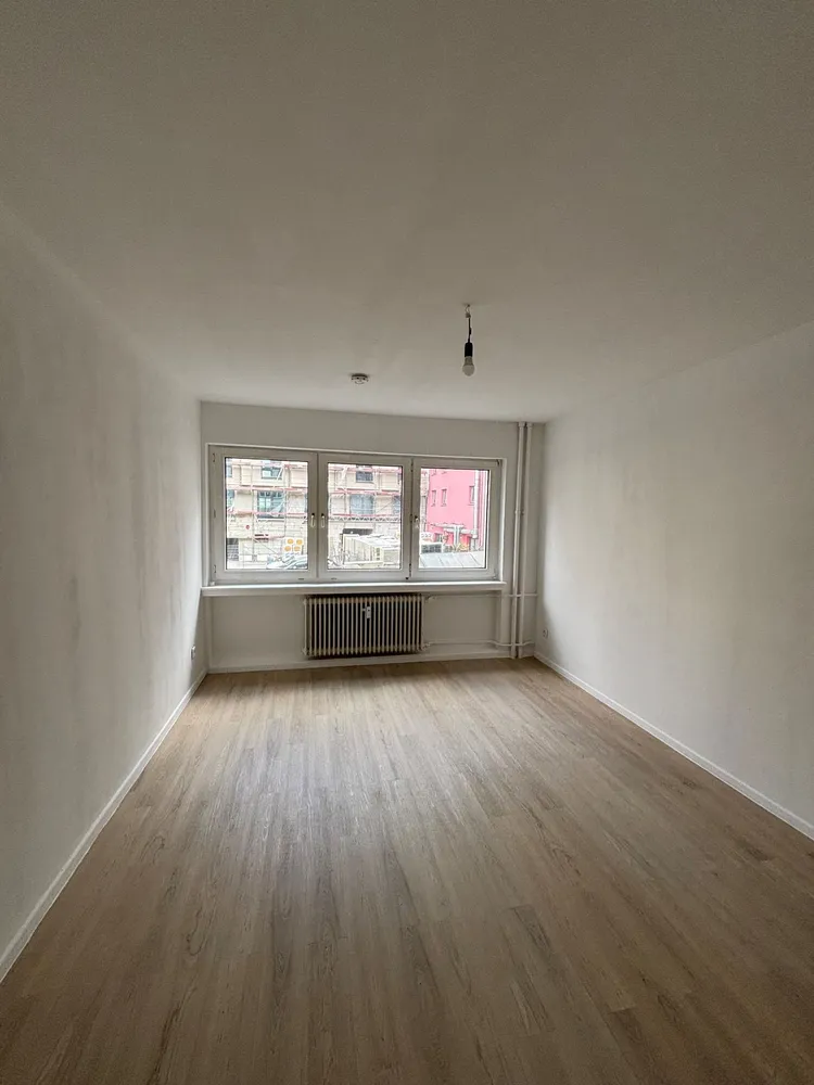 2 Zimmer Wohnung mit 40 m² in Frankfurt am Main – Bild 3