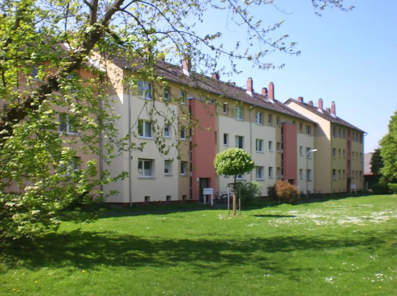 4 room apartment with 67 m² in Frankfurt am Main – Photo 1