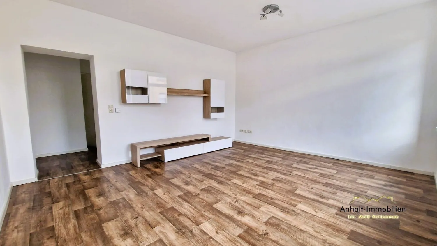 1 room apartment with 43 m² in Bitterfeld-Wolfen – Photo 3