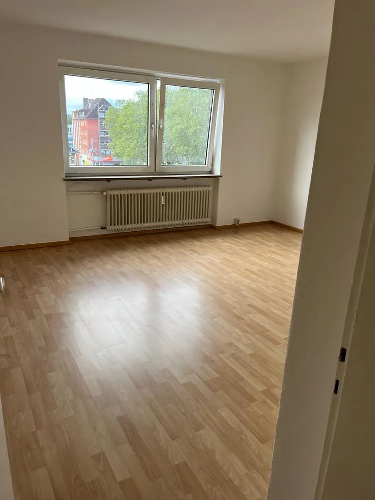 3 Zimmer Wohnung mit 90 m² in Kassel – Bild 2