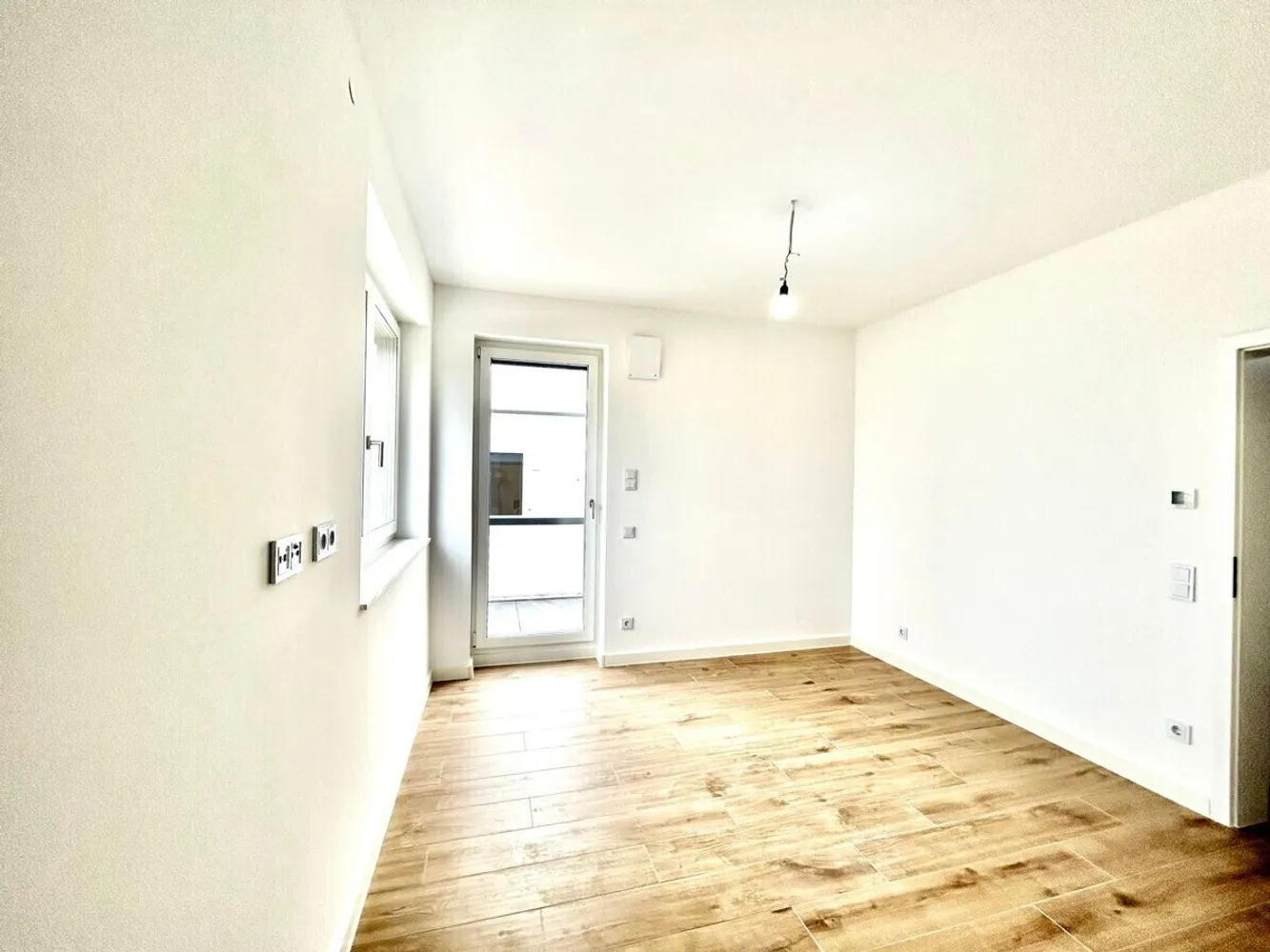 5 Zimmer Wohnung mit 120 m² in Wiesbaden – Bild 9