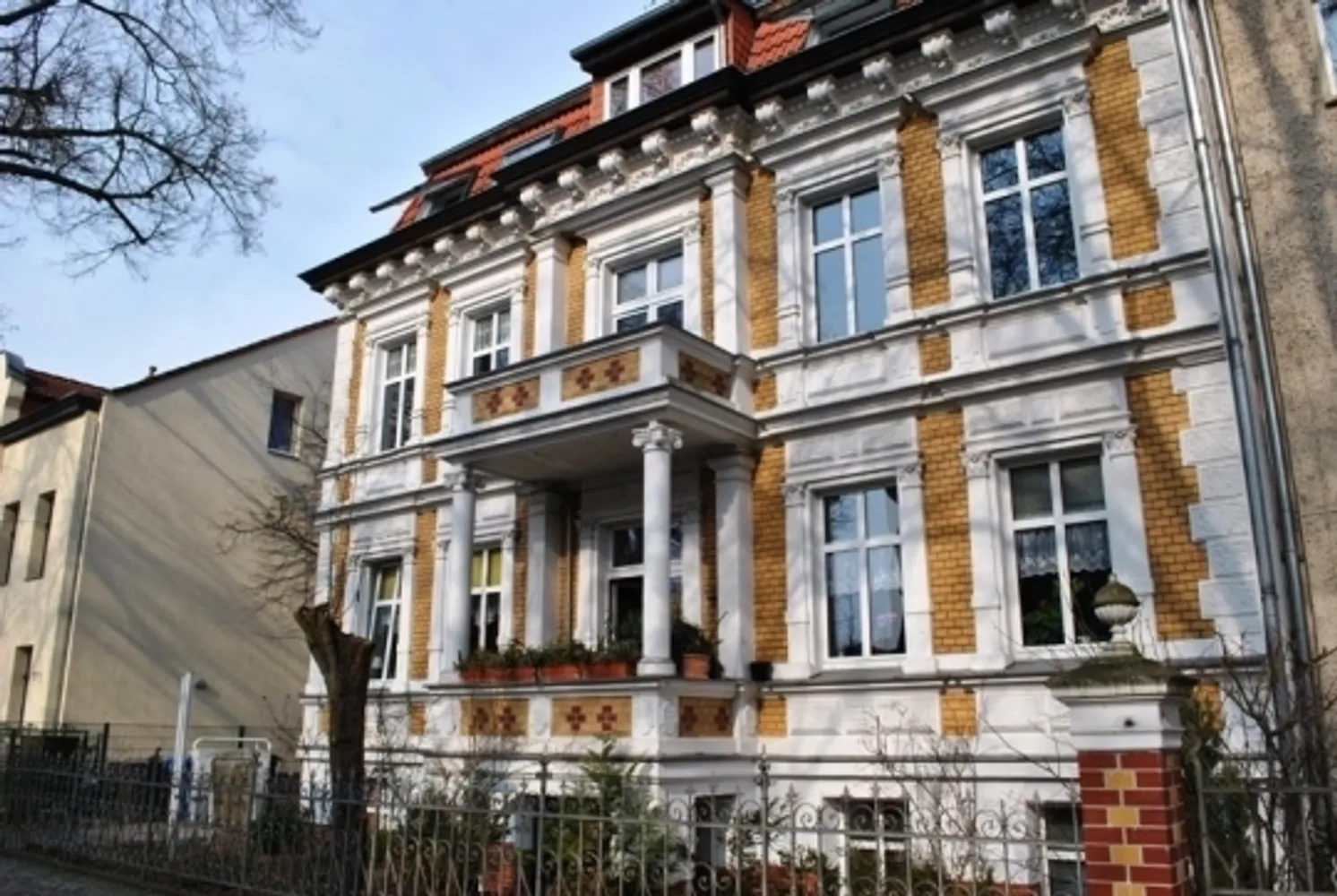 2 Zimmer Wohnung mit 60 m² in Berlin – Bild 1