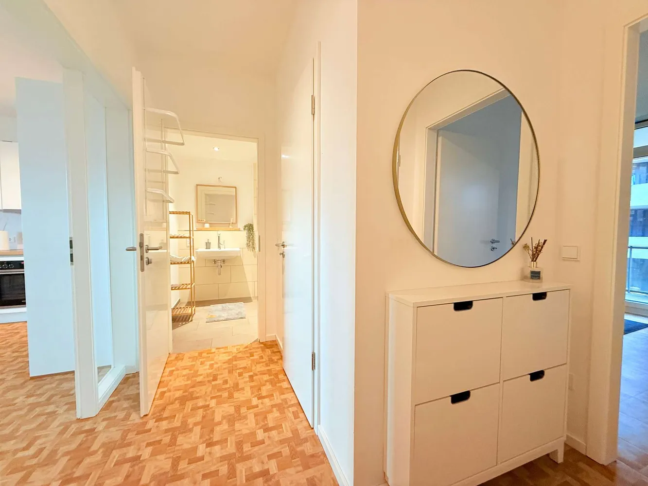 2 Zimmer Wohnung mit 68 m² in Hamburg – Bild 8