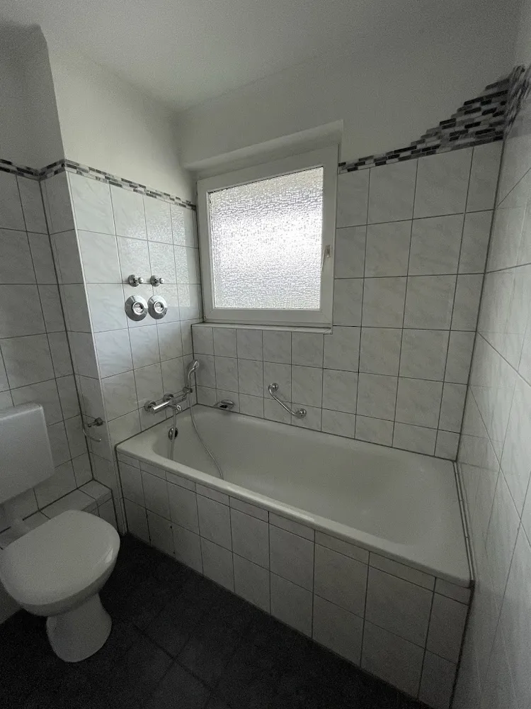 2 Zimmer Wohnung mit 64 m² in Duisburg – Bild 4