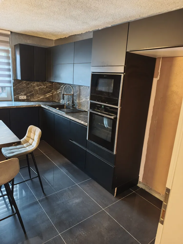 5 Zimmer Wohnung mit 134 m² in Kassel – Bild 2
