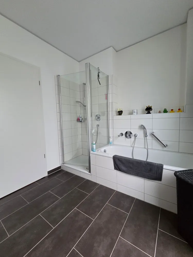 3 Zimmer Wohnung mit 102 m² in Stuttgart – Bild 4