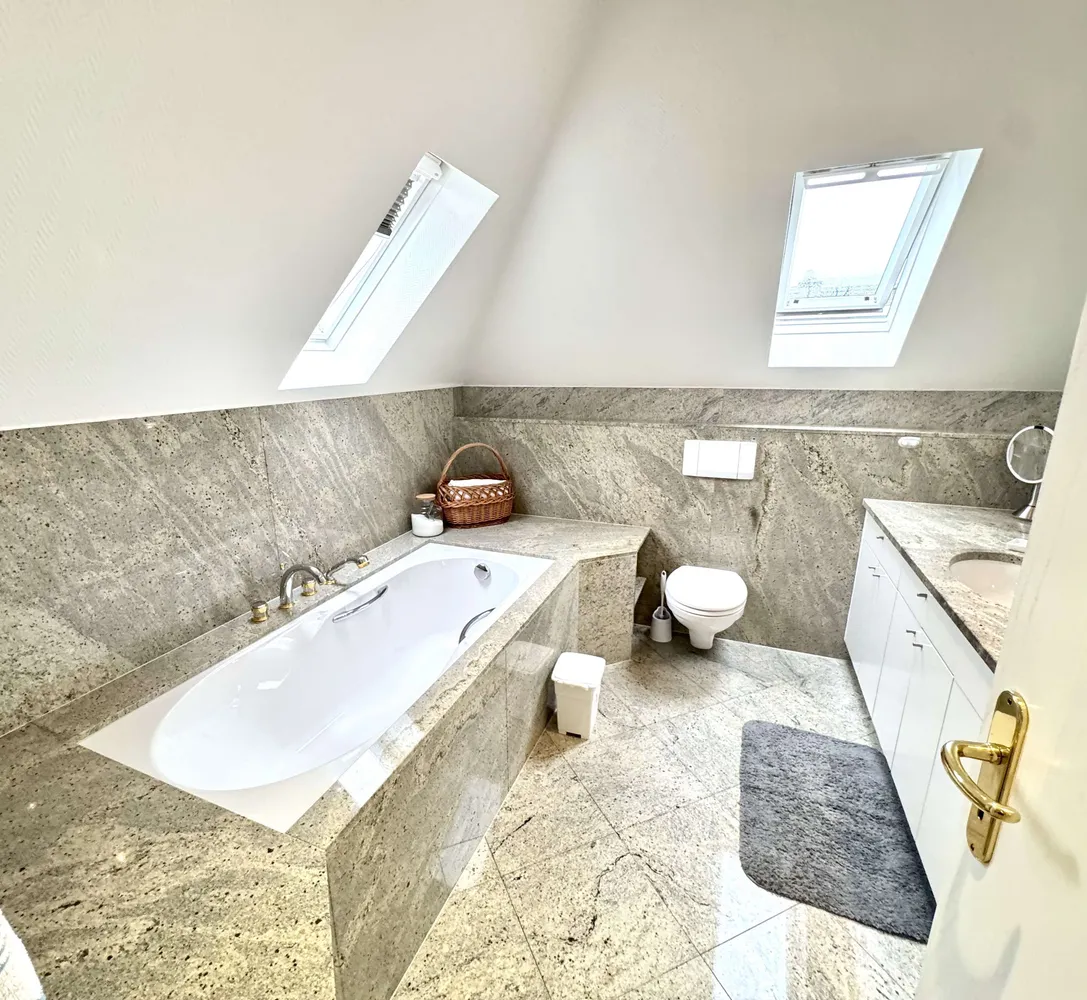 5 Zimmer Wohnung mit 170 m² in Wiesbaden – Bild 11