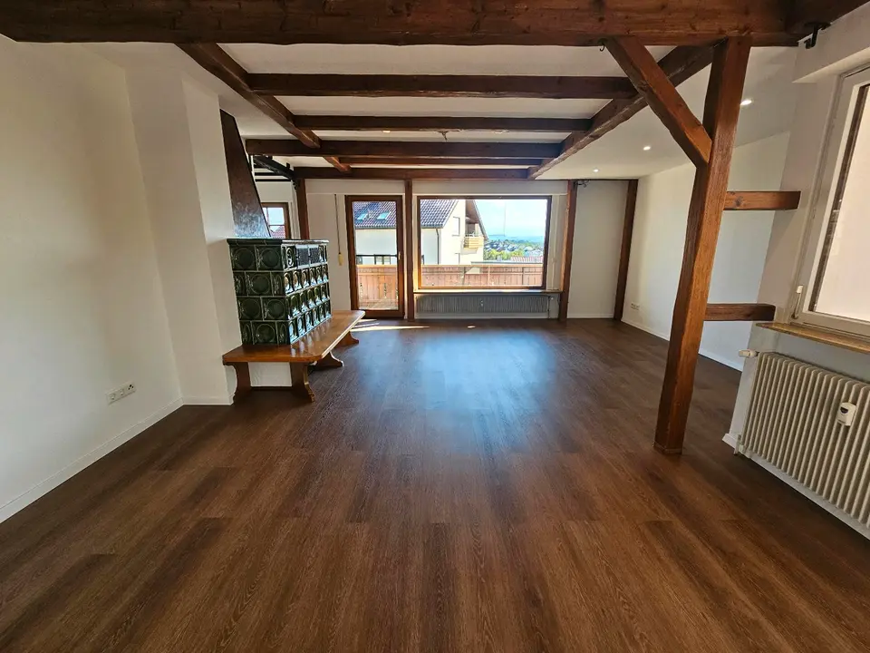 5 Zimmer Wohnung mit 160 m² in Metzingen – Bild 1