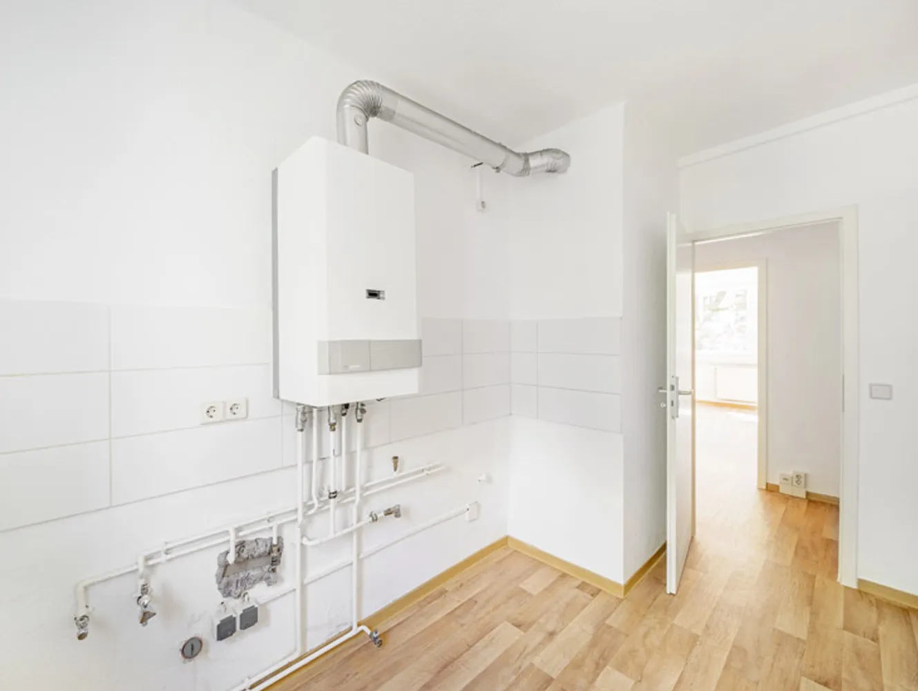 3 Zimmer Wohnung mit 61 m² in Magdeburg – Bild 3