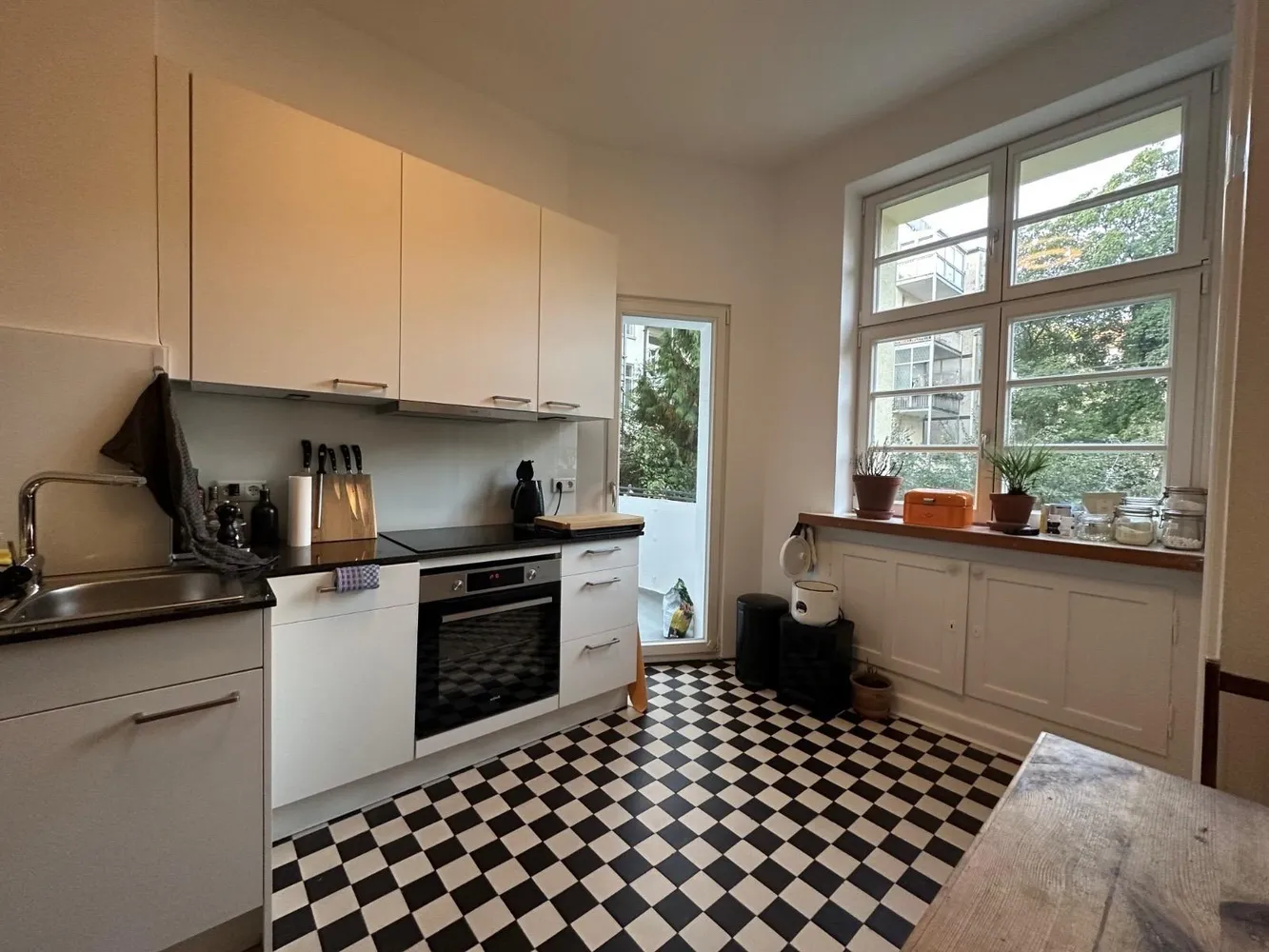 4 Zimmer Wohnung mit 105 m² in Hannover – Bild 1
