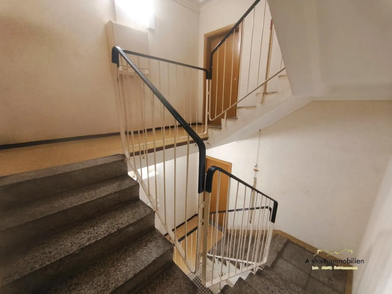 6 Zimmer Wohnung mit 111 m² in Dessau-Roßlau – Bild 5