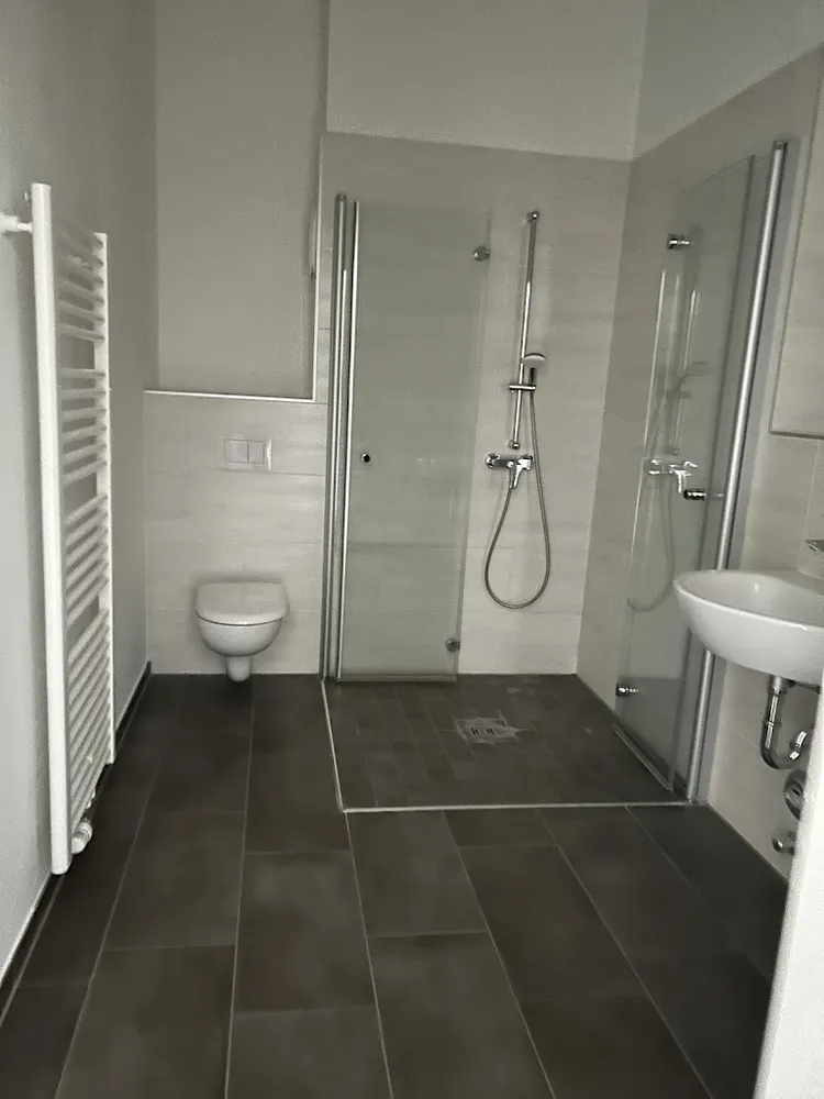 2 Zimmer Wohnung mit 50 m² in Berlin – Bild 6