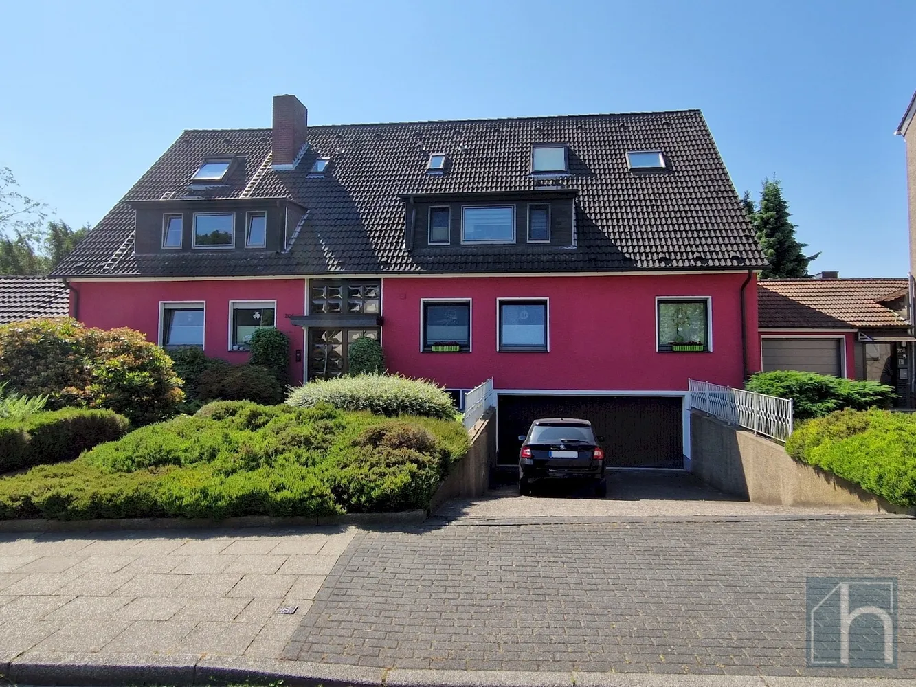3 Zimmer Wohnung mit 130 m² in Bochum – Bild 2