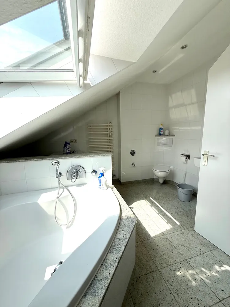 3 Zimmer Wohnung mit 80 m² in Duisburg – Bild 9
