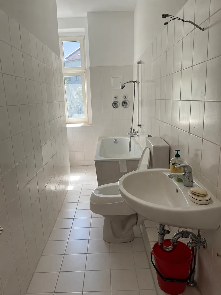 2 Zimmer Wohnung mit 65 m² in Berlin – Bild 5
