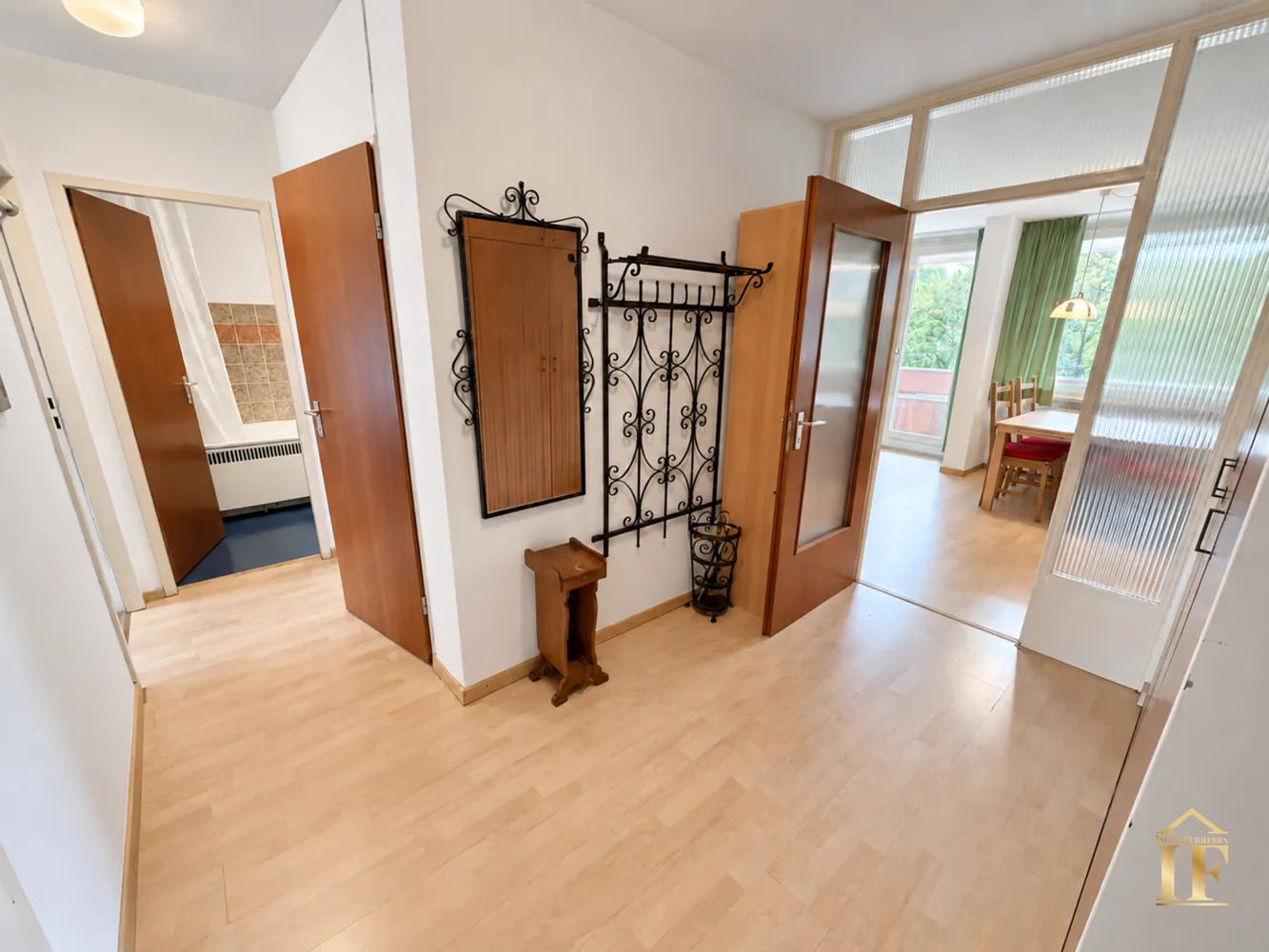 3 Zimmer Wohnung mit 81 m² in München – Bild 2