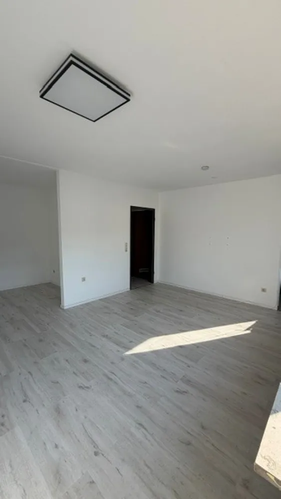 1 Zimmer Wohnung mit 40 m² in Köln – Bild 4