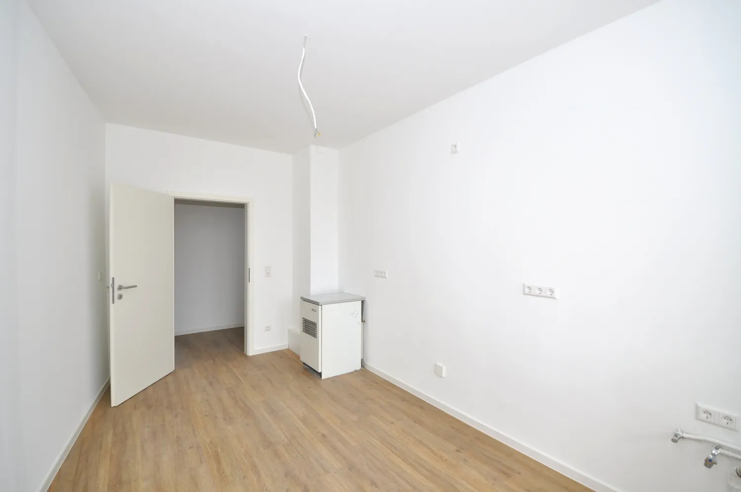 4 Zimmer Wohnung mit 118 m² in Karlsruhe – Bild 4