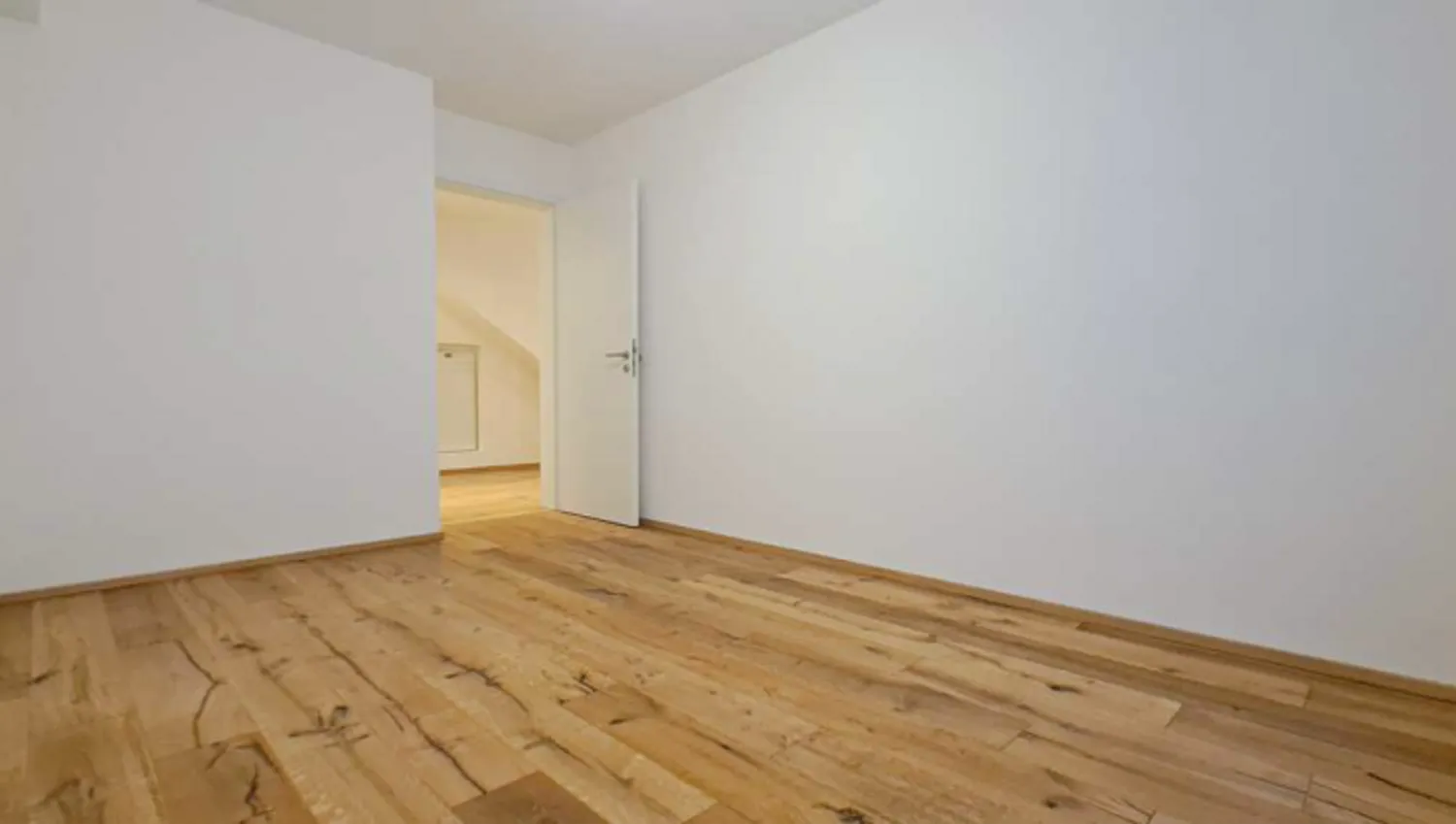3 Zimmer Wohnung mit 107 m² in München – Bild 10