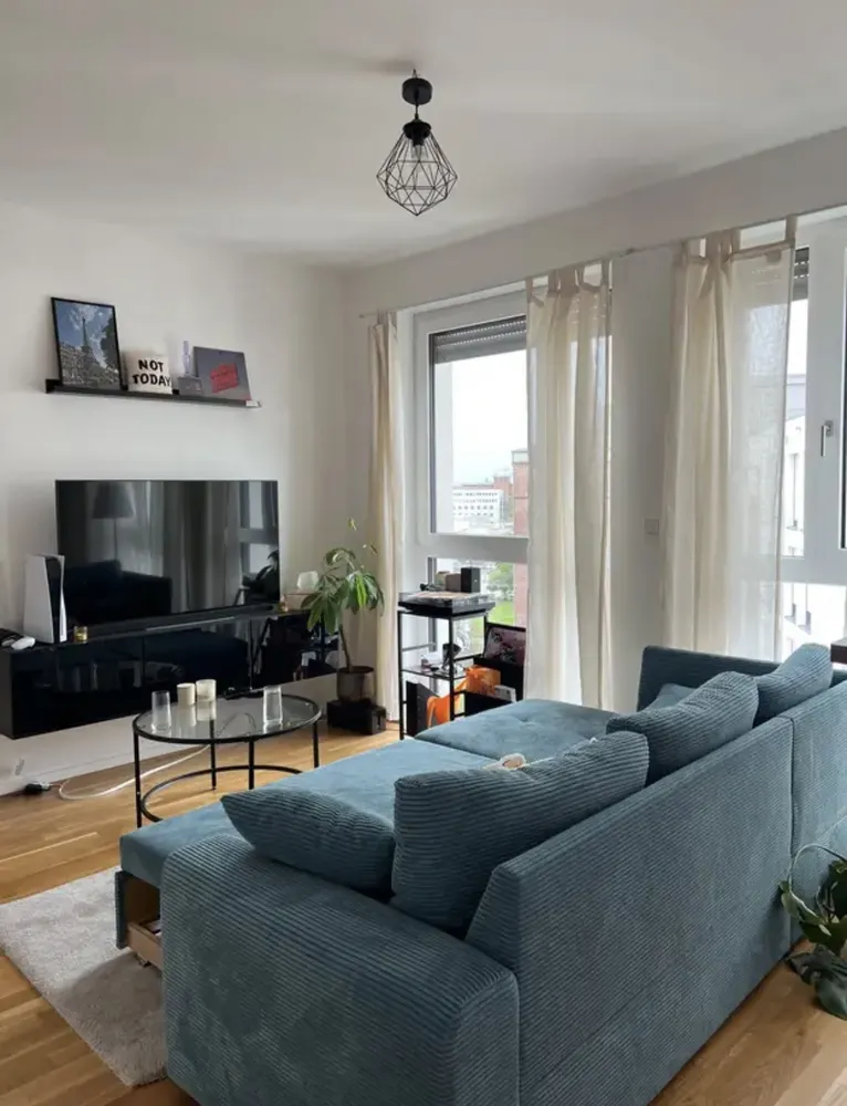 2 room apartment with 40 m² in Cologne – Photo 1