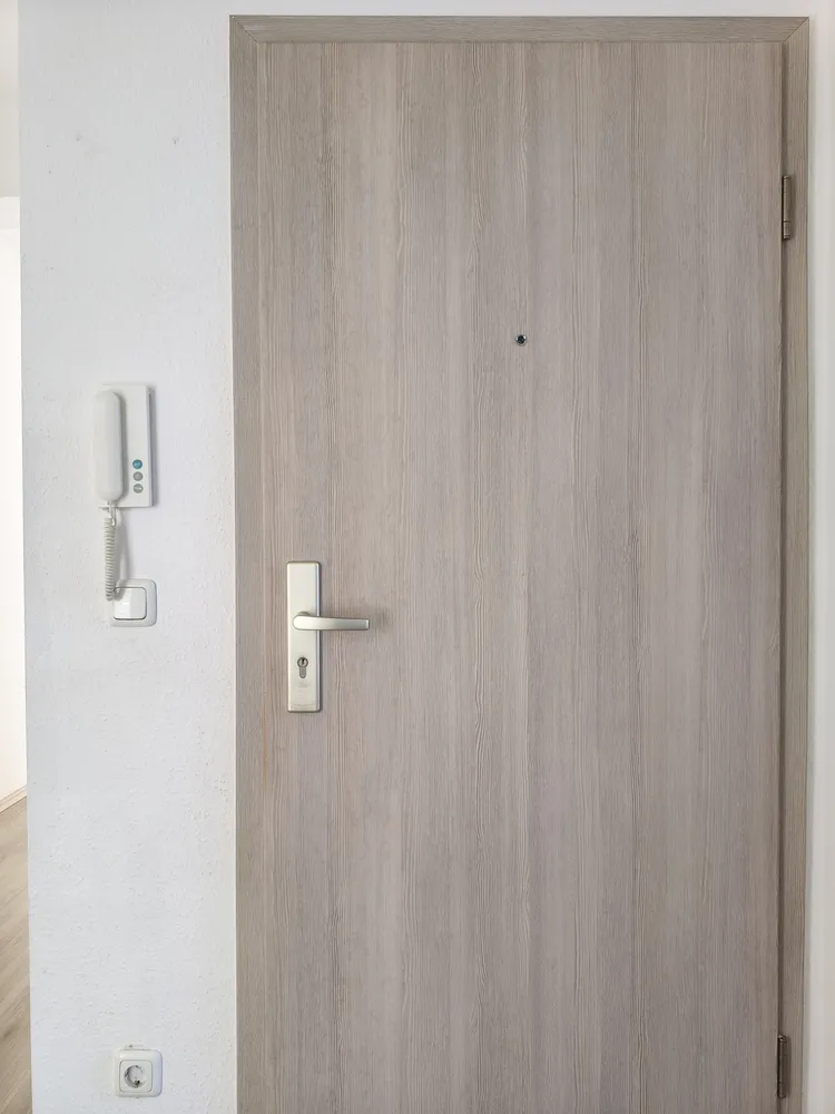 5 room apartment with 100 m² in Duisburg – Photo 1