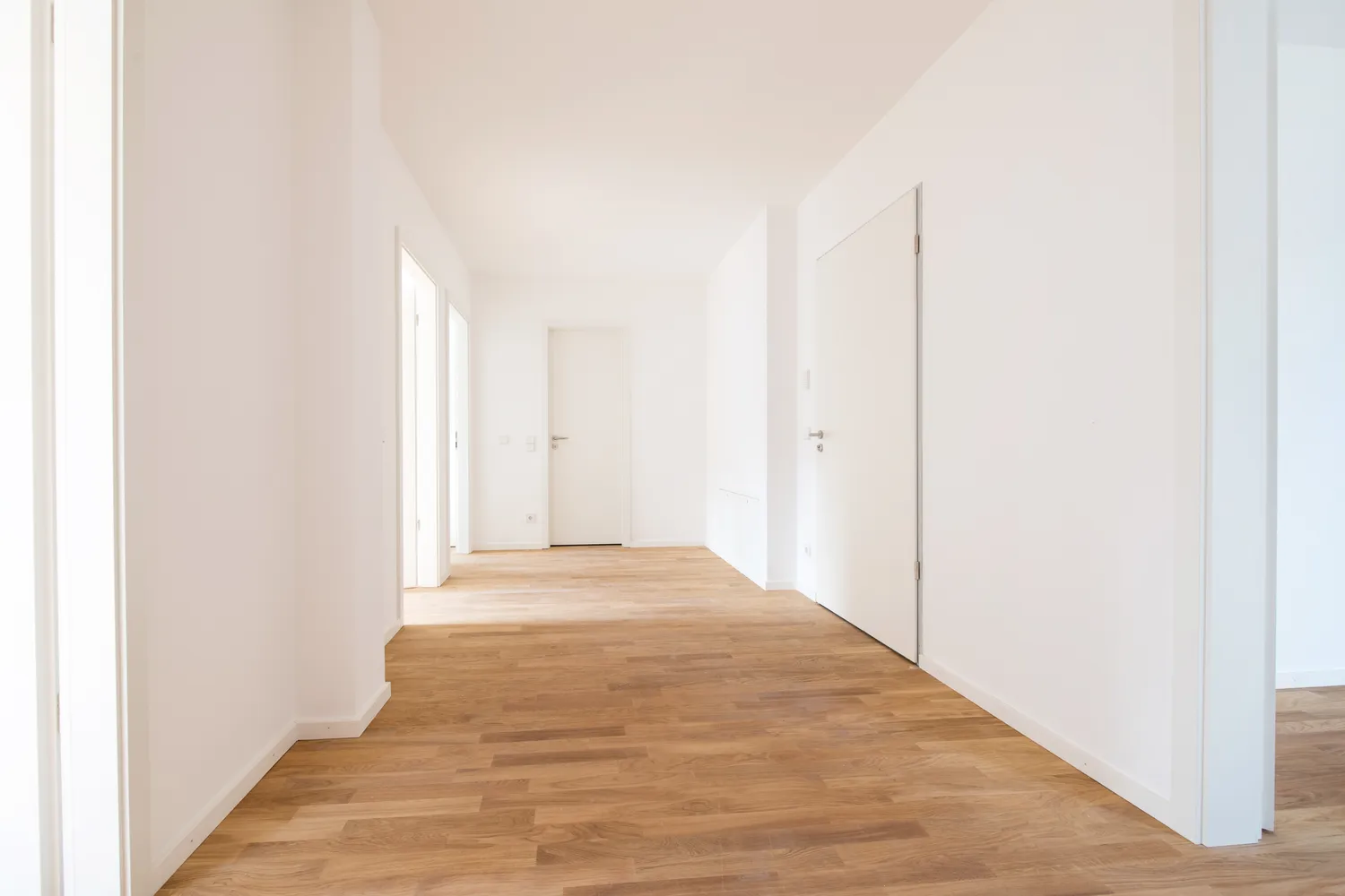 4 Zimmer Wohnung mit 93 m² in München – Bild 3