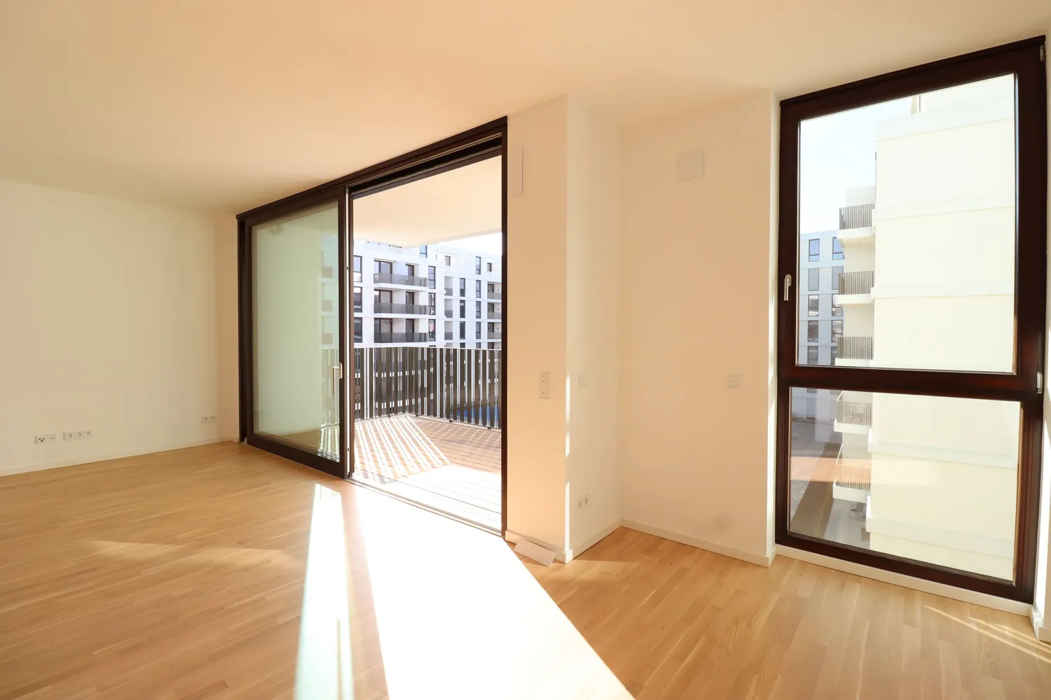 3 Zimmer Wohnung mit 94 m² in Berlin – Bild 2