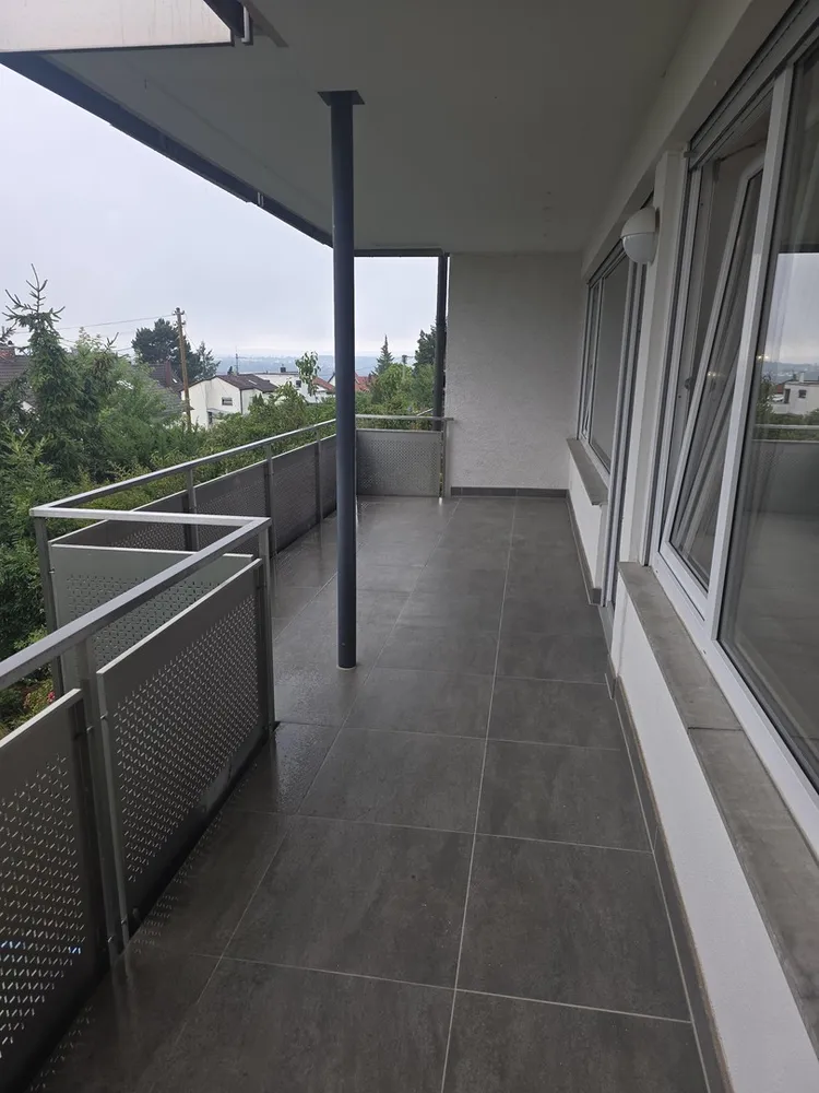 6 room apartment with 135 m² in Esslingen am Neckar – Photo 2