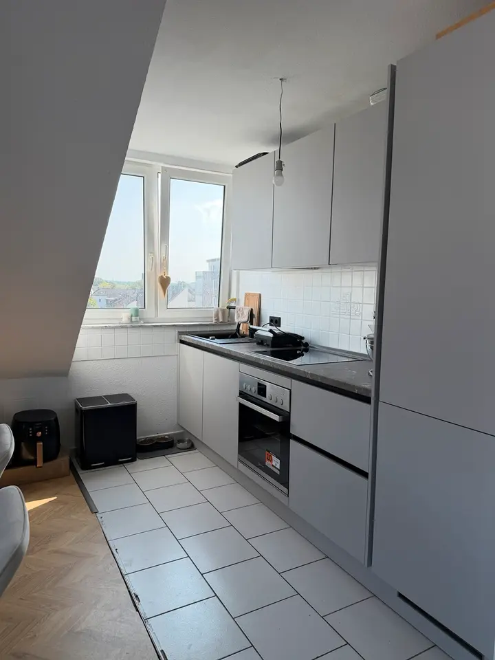 2 Zimmer Wohnung mit 65 m² in Kerpen – Bild 2