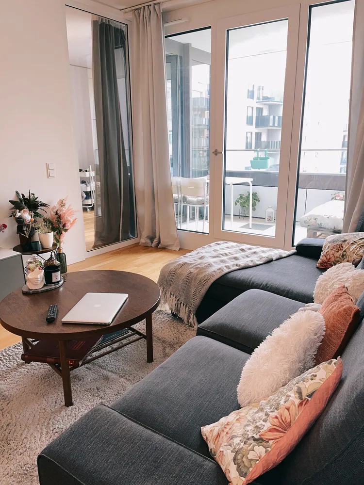 2 Zimmer Wohnung mit 80 m² in Frankfurt am Main – Bild 1