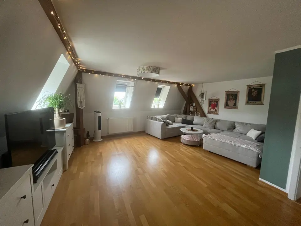 3 Zimmer Wohnung mit 97 m² in Köthen – Bild 1