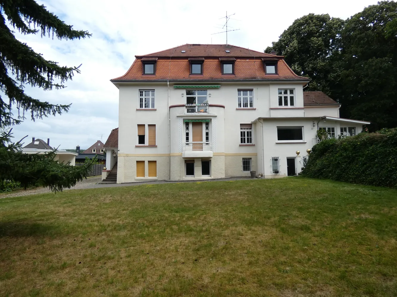 2 Zimmer Wohnung mit 46 m² in Saarbrücken – Bild 1