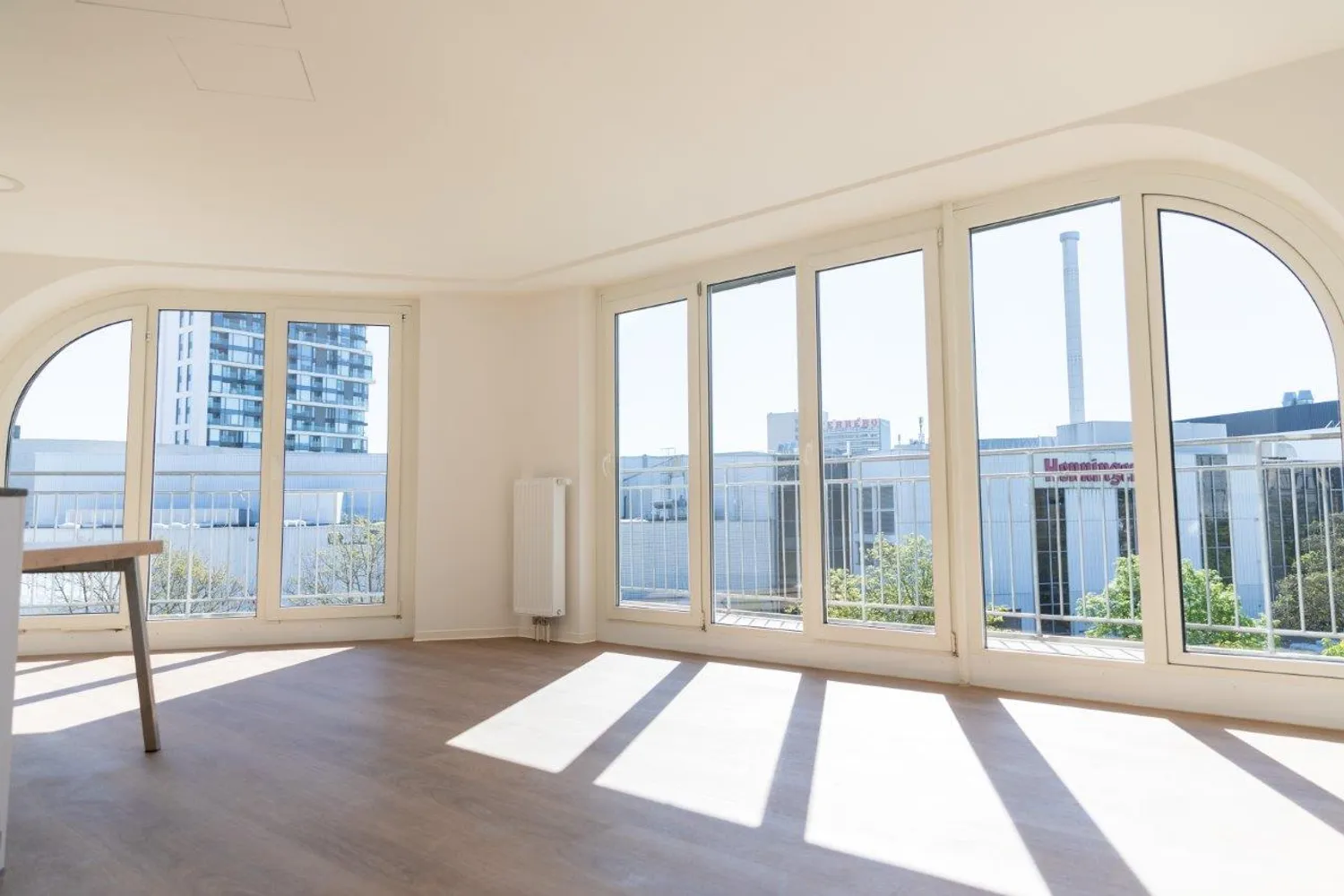 2 Zimmer Wohnung mit 75 m² in Frankfurt am Main – Bild 1