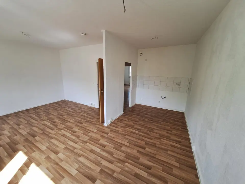 3 Zimmer Wohnung mit 57 m² in Halle (Saale) – Bild 2