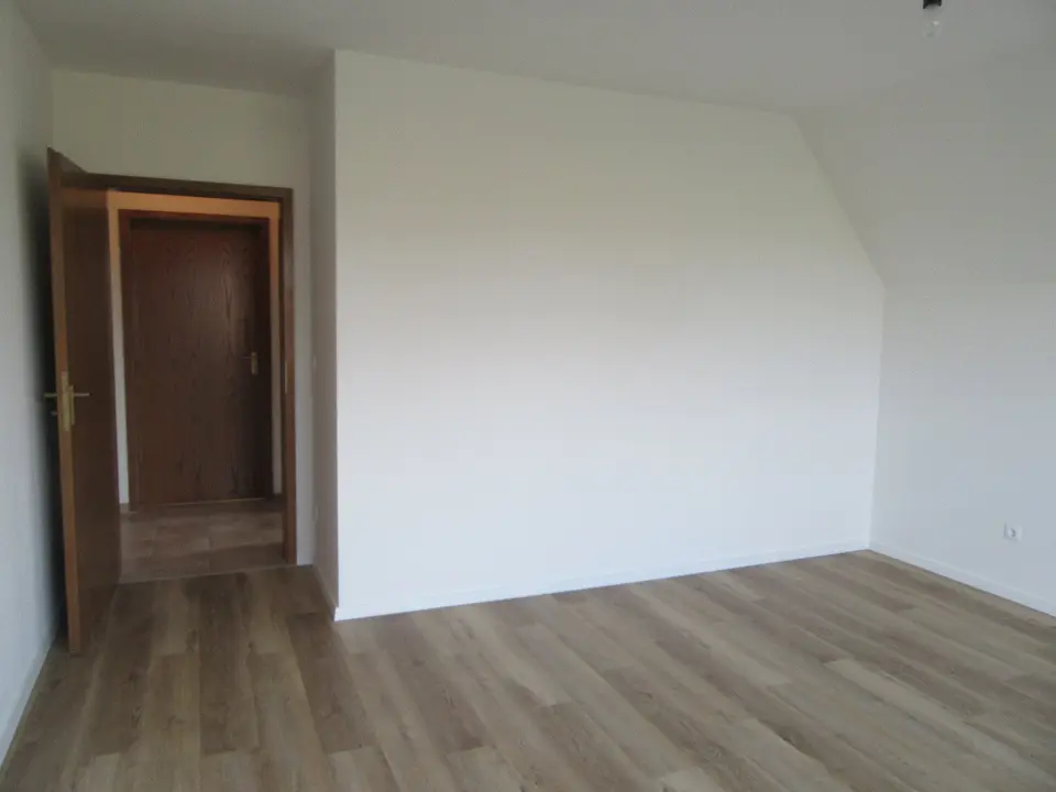 4 Zimmer Wohnung mit 108 m² in Kamp-Lintfort – Bild 6