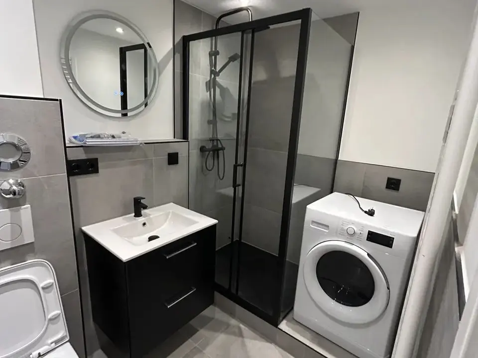 4 Zimmer Wohnung mit 10 m² in München – Bild 7