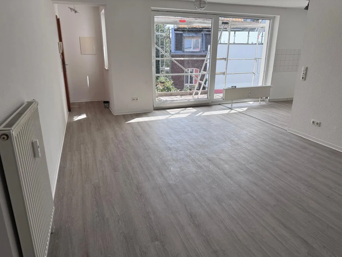 3 Zimmer Wohnung mit 75 m² in Köln – Bild 2
