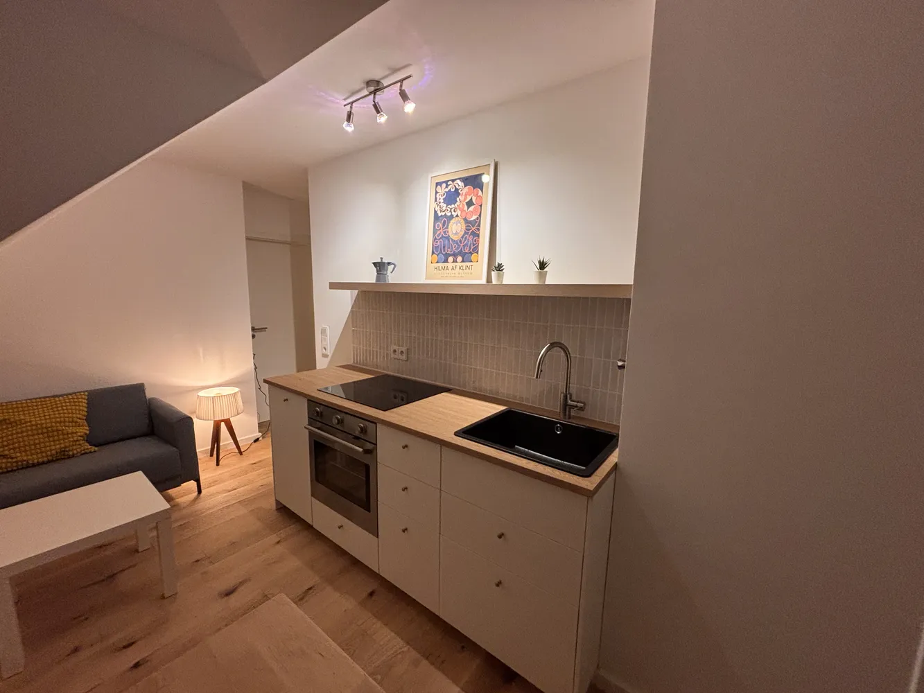 2 room apartment with 30 m² in Cologne – Photo 1