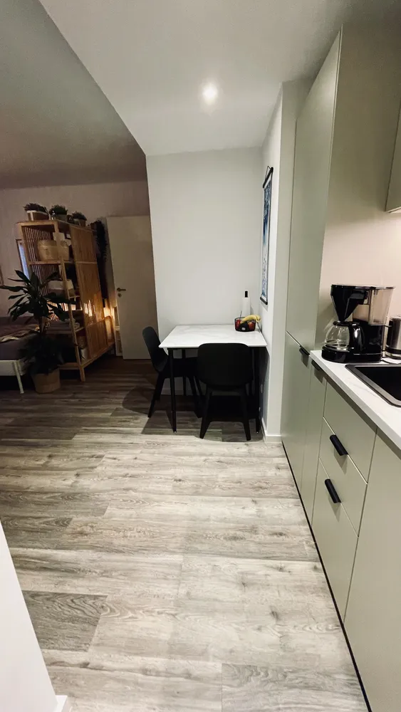 1 Zimmer Wohnung mit 34 m² in Köln – Bild 10