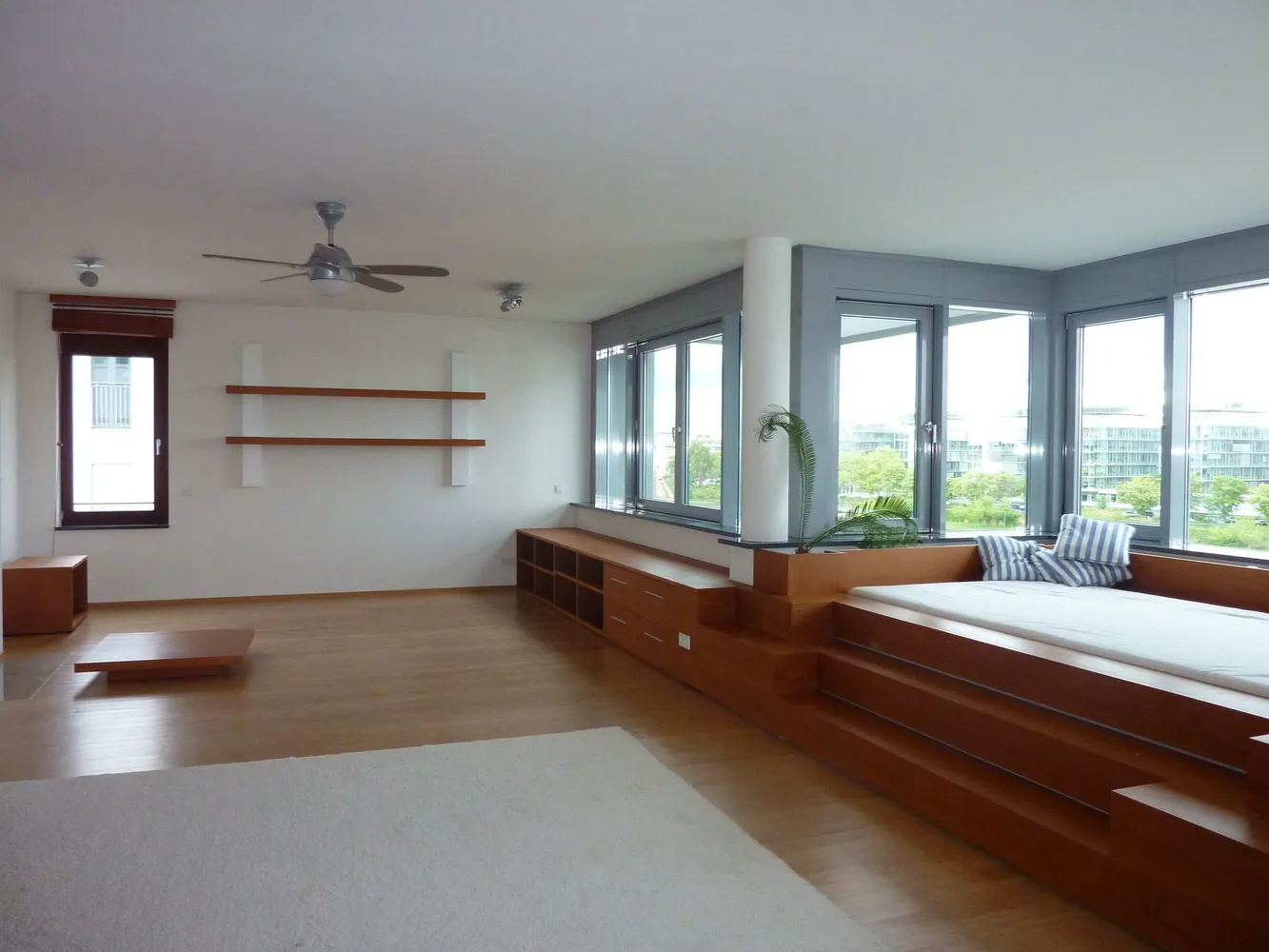 2 Zimmer Wohnung mit 79 m² in Frankfurt am Main – Bild 1