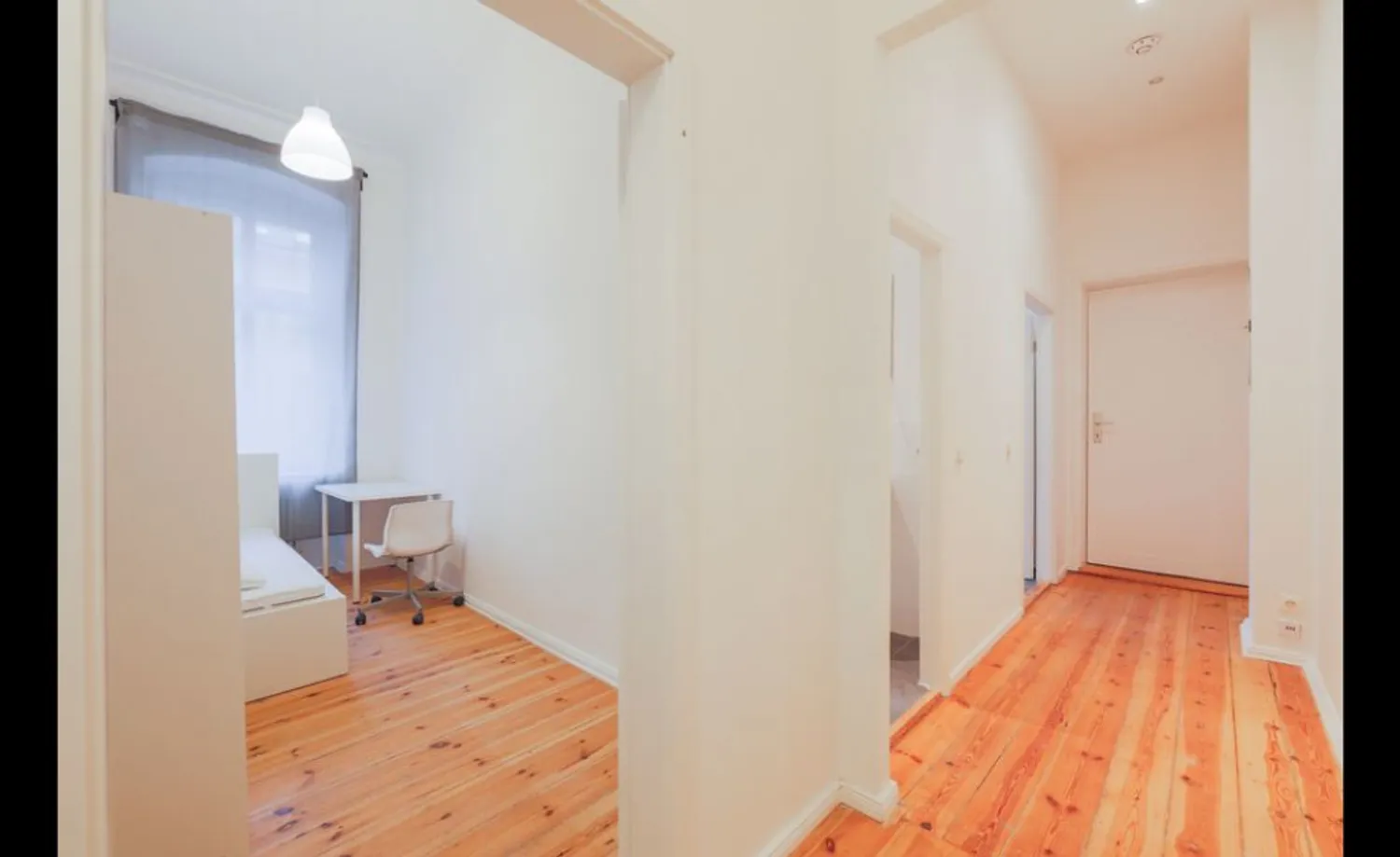 Shared room with 61 m² in Berlin – Photo 1