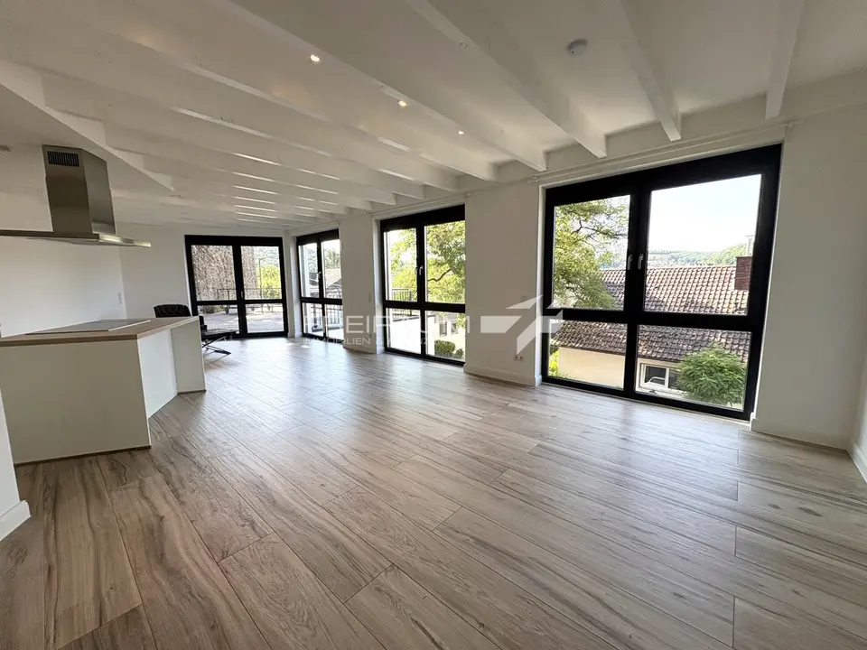 3 Zimmer Wohnung mit 102 m² in Siegen – Bild 1