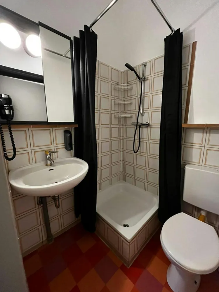 WG-Zimmer in Frankfurt am Main – Bild 6