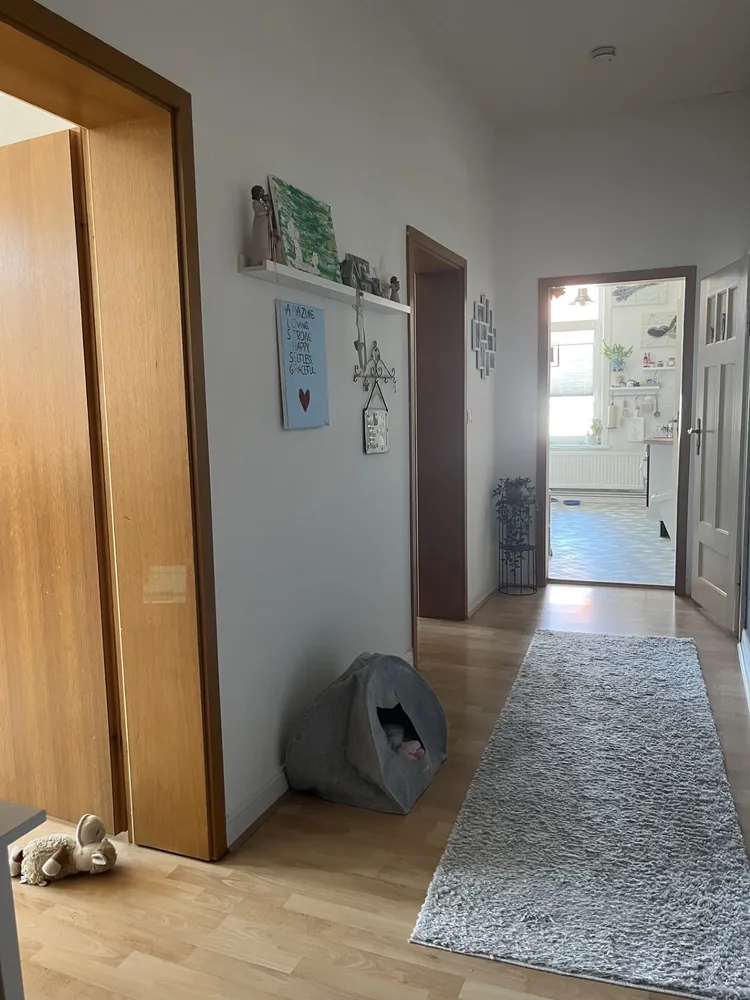 5 Zimmer Wohnung mit 118 m² in Hannover – Bild 2