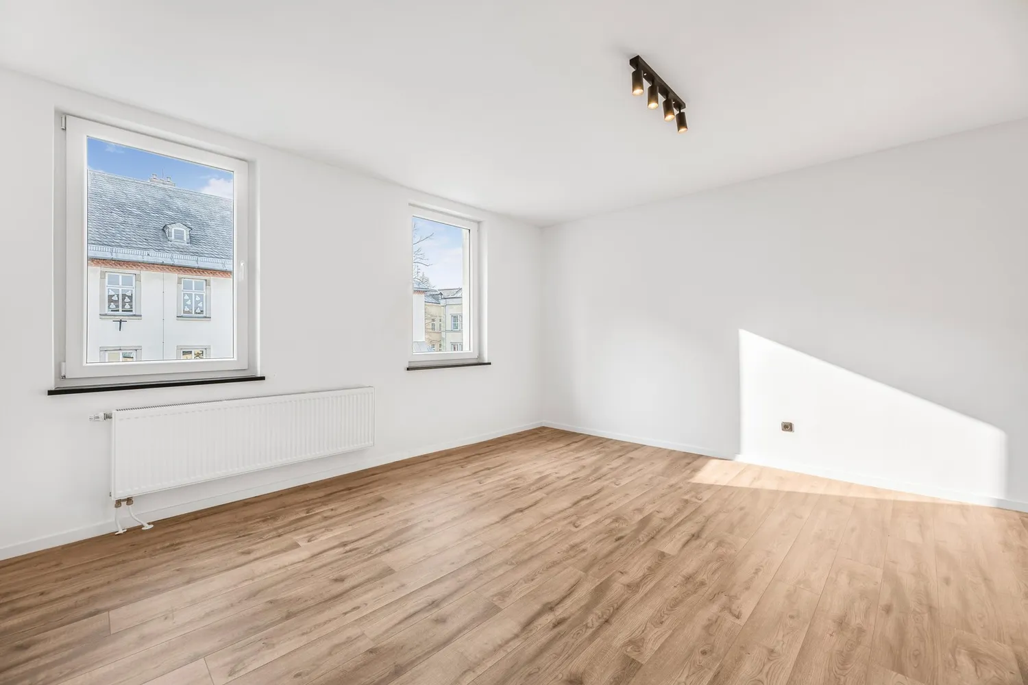 3 Zimmer Wohnung mit 75 m² in Hof – Bild 1