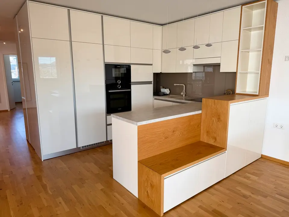 5 Zimmer Wohnung mit 119 m² in Lörrach – Bild 2