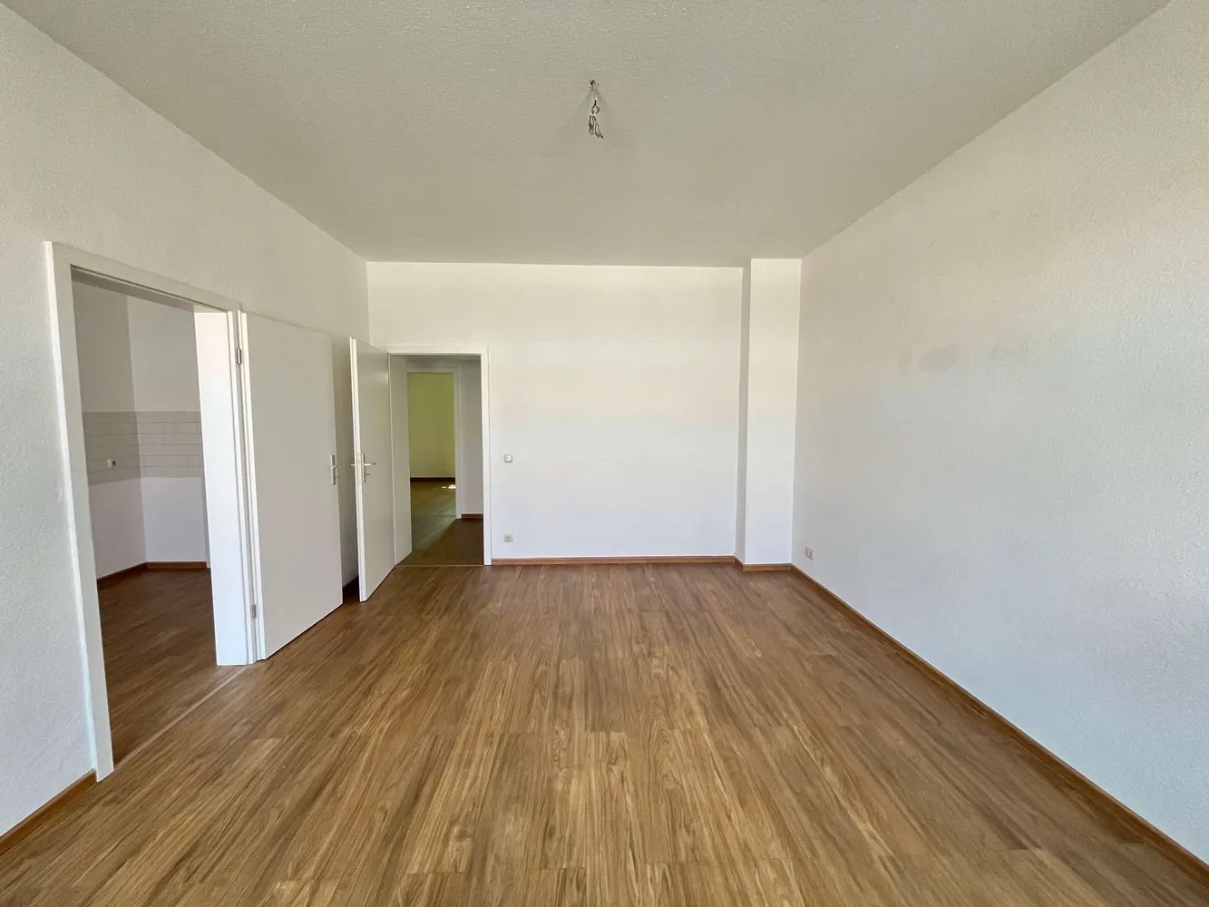 2 Zimmer Wohnung mit 64 m² in Chemnitz – Bild 9