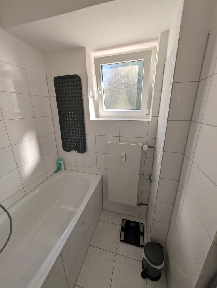 4 Zimmer Wohnung mit 91 m² in Düsseldorf – Bild 1