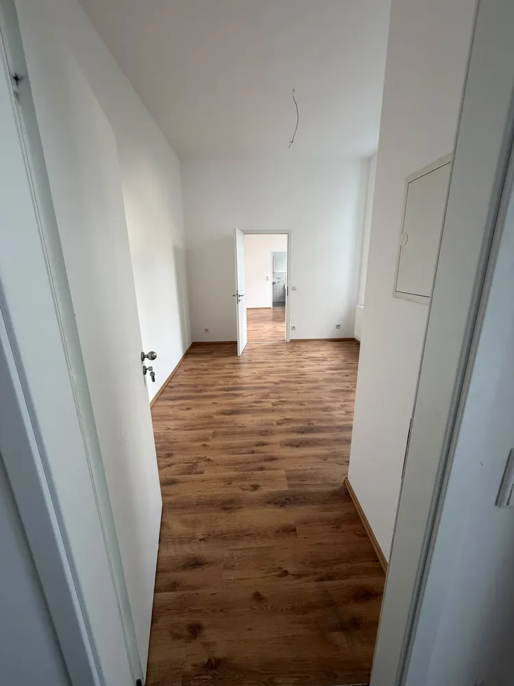 2 Zimmer Wohnung mit 38 m² in Krefeld – Bild 1